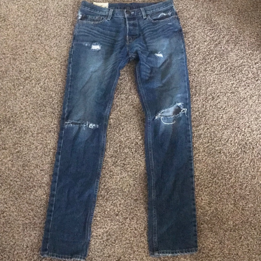 Hollister Jeans- Straight cut